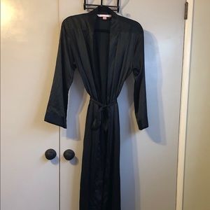 NEW: Victoria’s Secret long robe